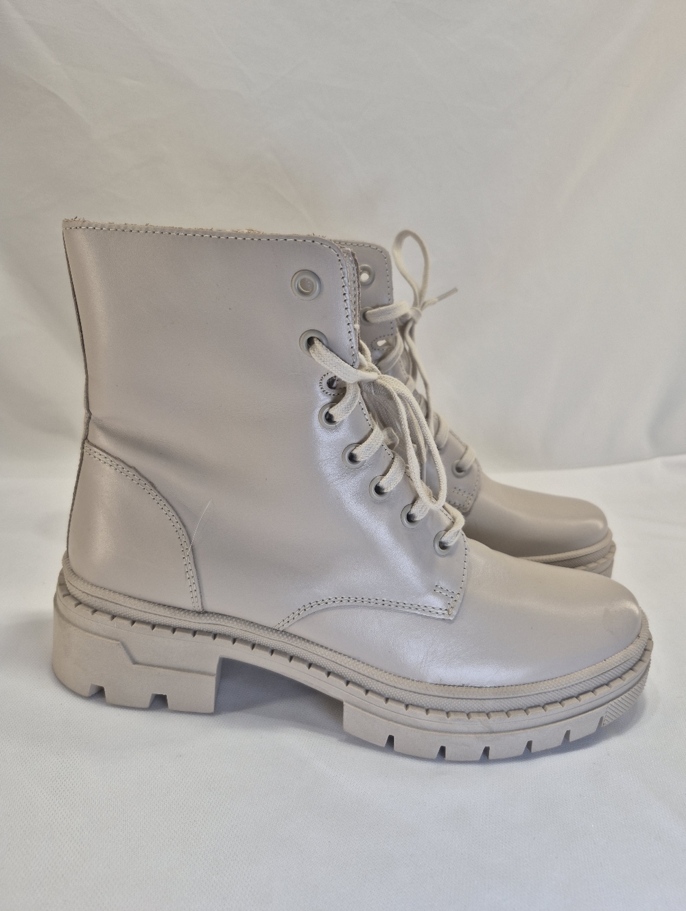 Lasocki Women's 8.5M demi-season leather high boots ARC-GLAFIRA-04 38 Beige NWT